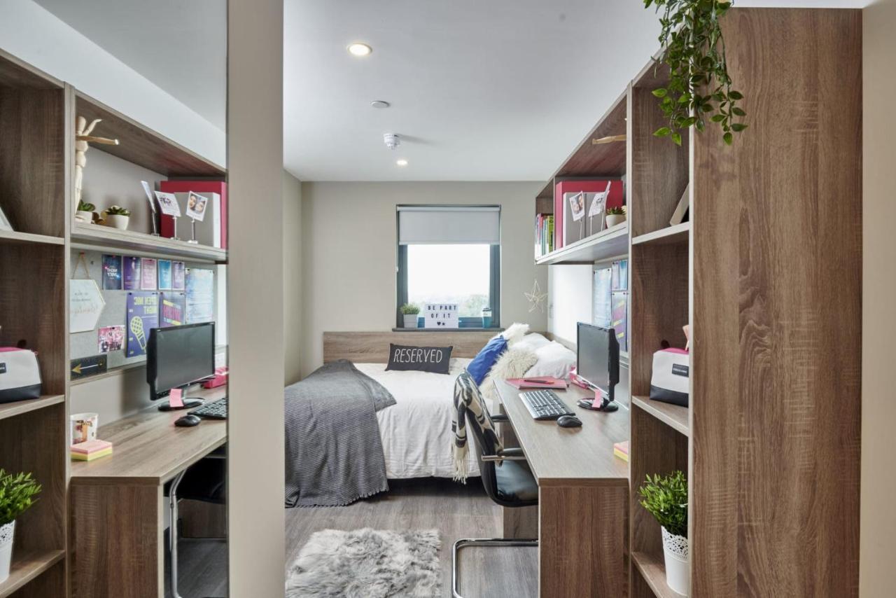 Trinity View In Coventry Apartment Exterior photo