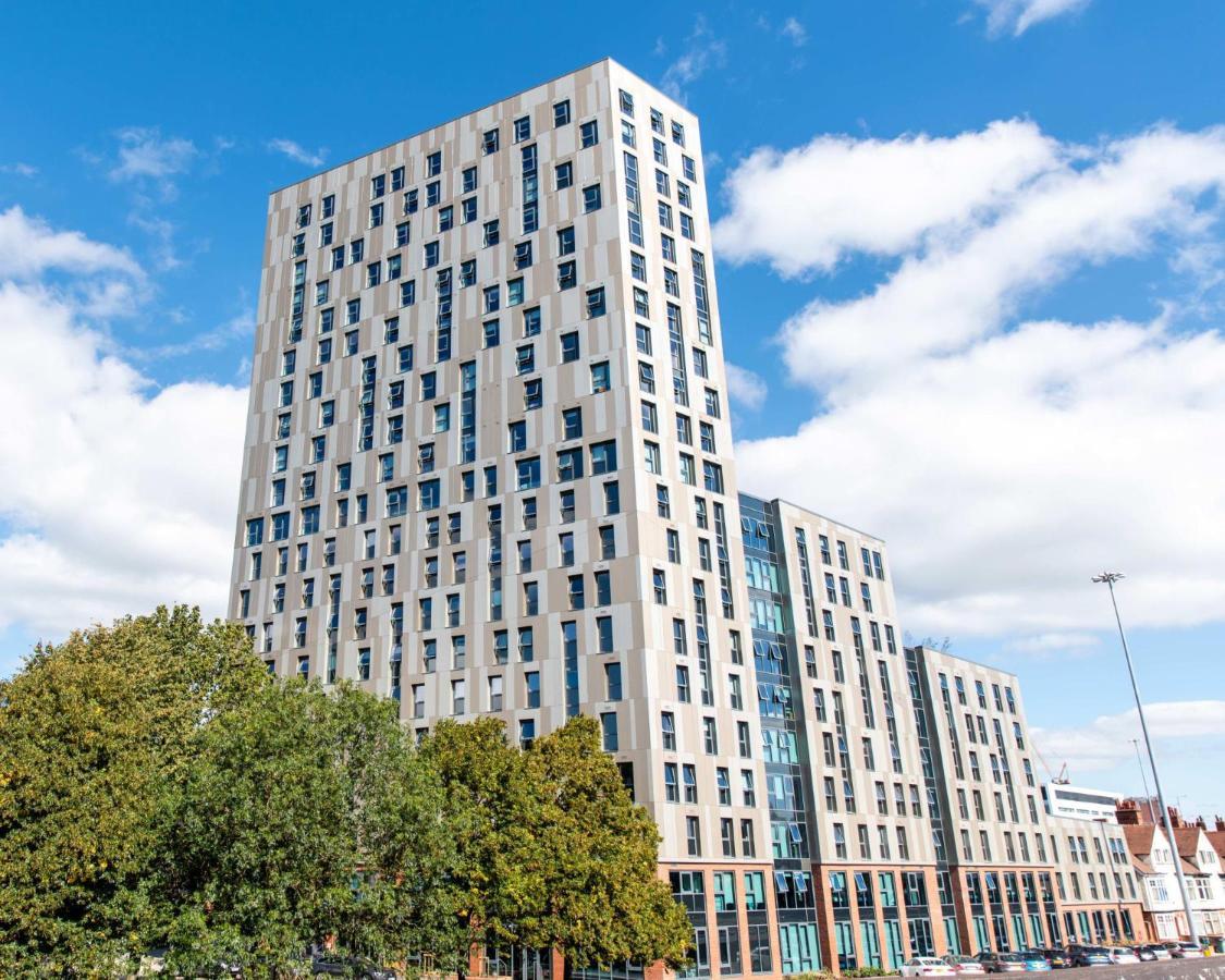 Trinity View In Coventry Apartment Exterior photo